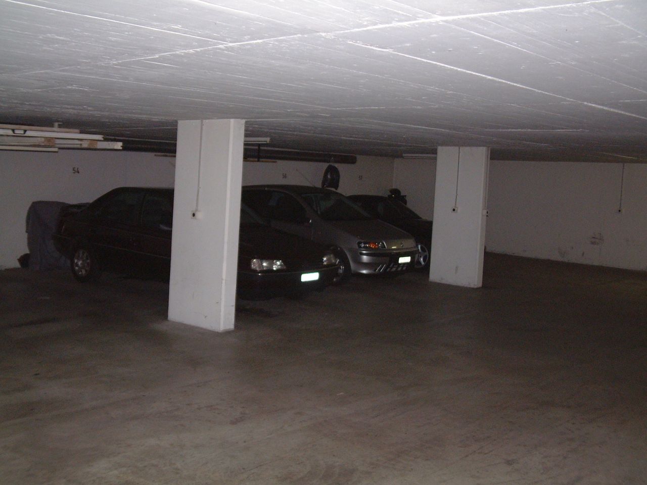Tiefgaragenplatz