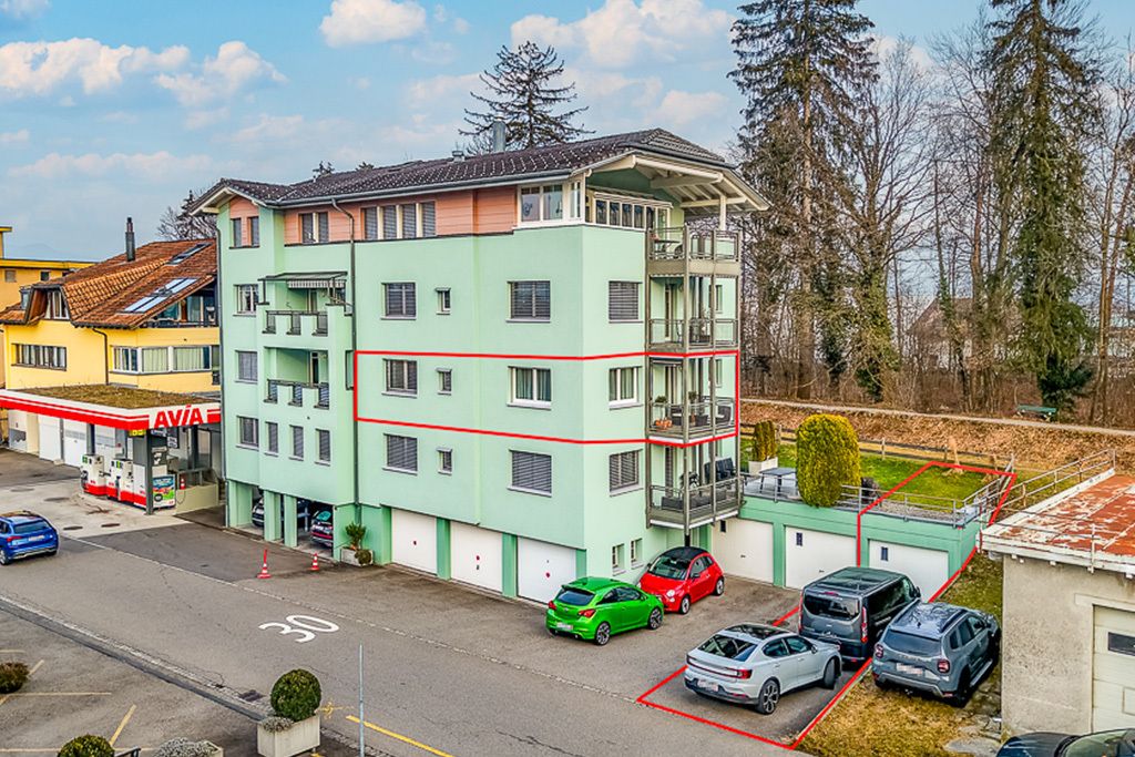 3.5-Zi-Wohnung im steuergünstigen Lachen SZ