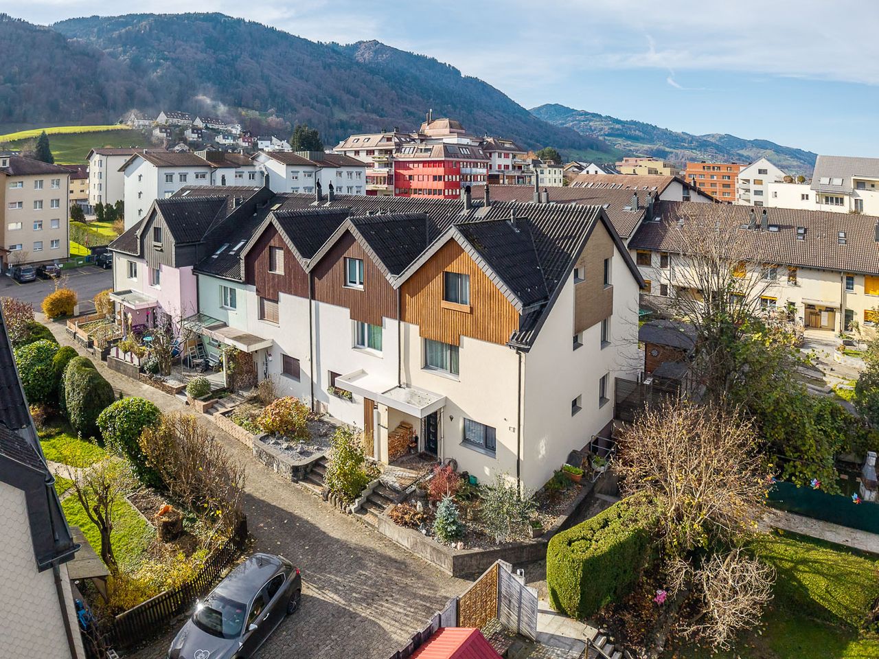 7.5-Zi-Reiheneckhaus im familienfreundlichen Wohnquartier