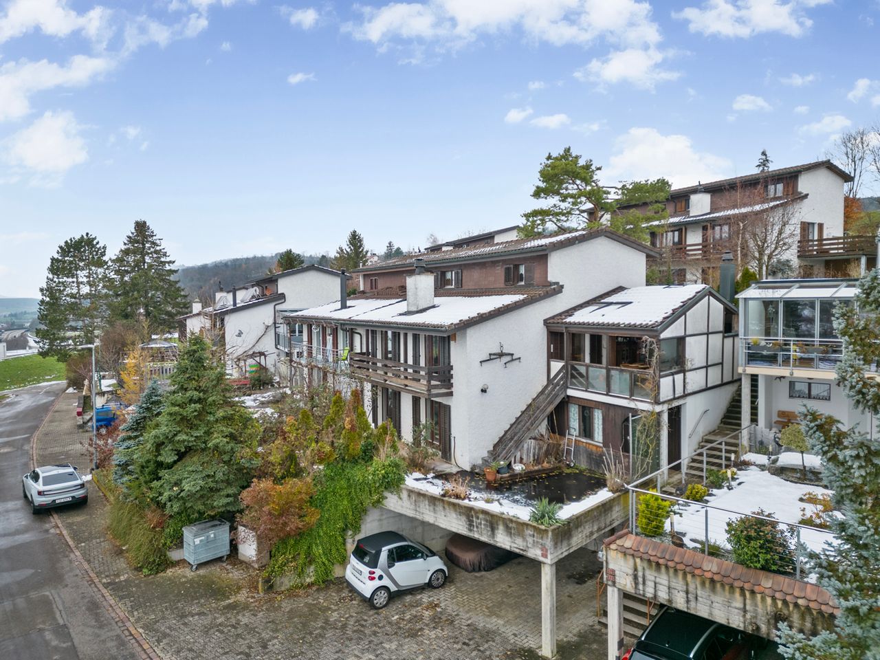 Grosses 5.5 Zi-Doppeleinfamilienhaus im Nebelfreien Kanton Aargau
